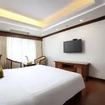 Thien Thai Hotel & Spa